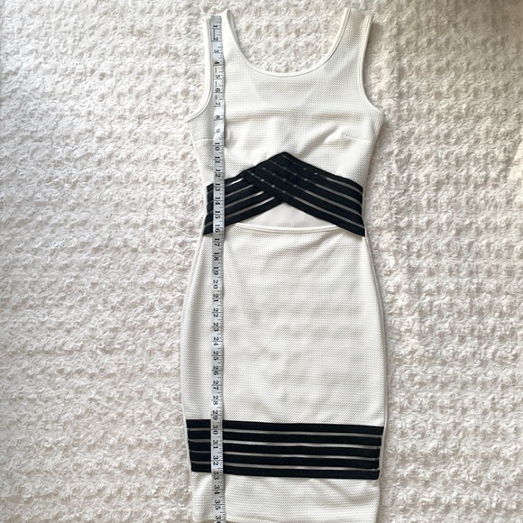 NWOT Body-con Cut-out Front Midi Dress - Picture 5 of 5